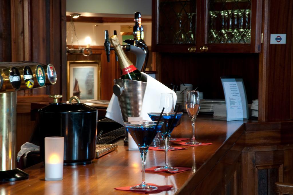 The Mariner Hotel 阿伯丁 外观 照片